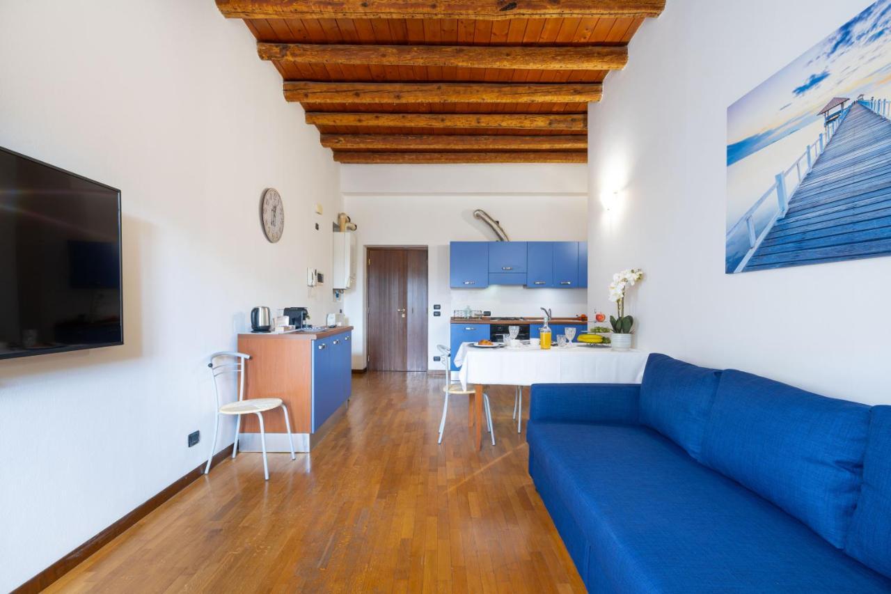 Residenza Al Corso Apartment Verona Bagian luar foto