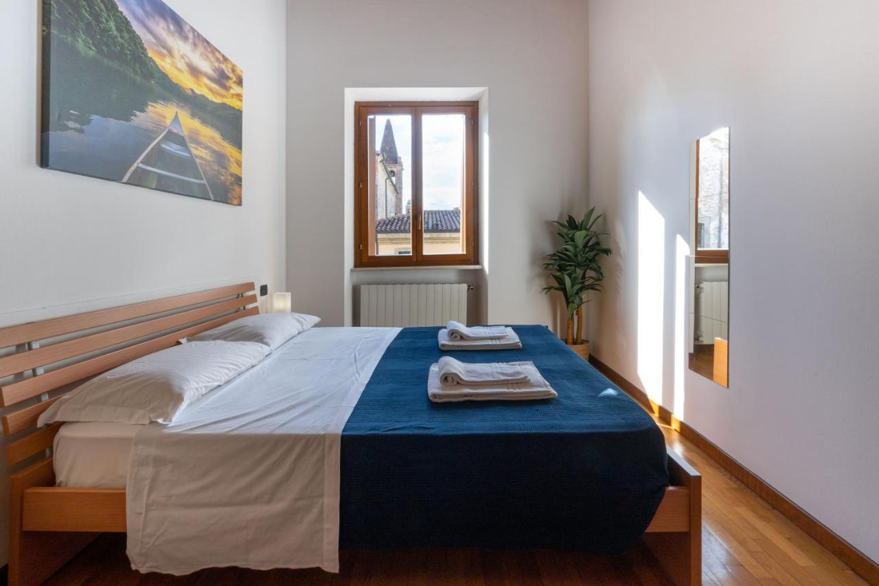 Residenza Al Corso Apartment Verona Bagian luar foto