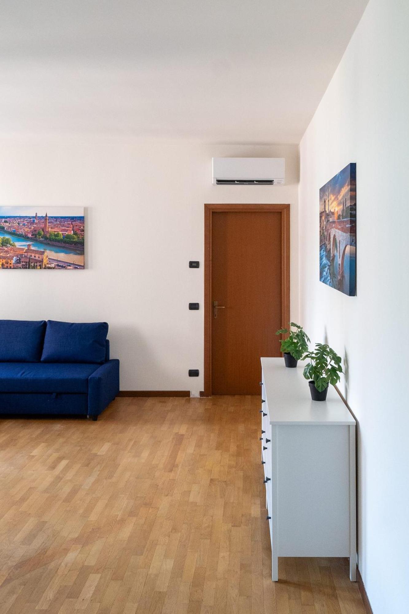 Residenza Al Corso Apartment Verona Bagian luar foto